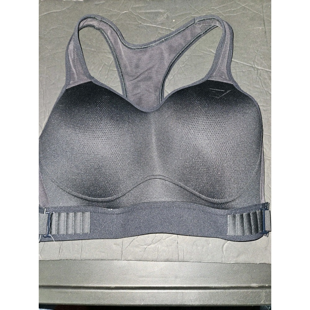 32D‎ Gymshark Sports Bra NWOT